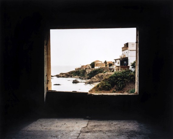 Zineb-Sedira_Framing-the-view-IV_2006
